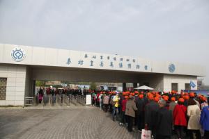 河南：“起重行业中的黑马”践行企业孝文化