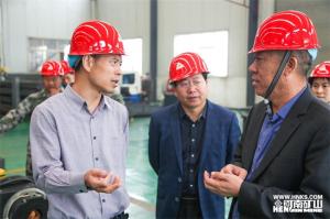 长垣县代县长秦保建一行莅临我公司调研指导工作